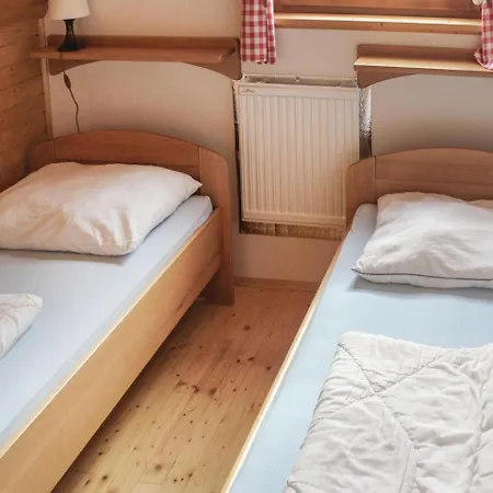 Three-bedroom Holiday In Liptovský Trnovec